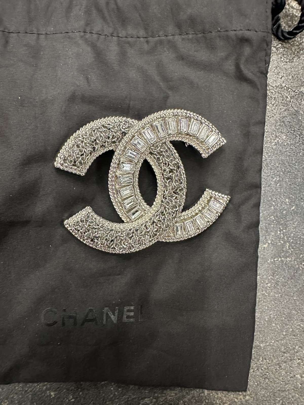 Брошь Chanel оригінал