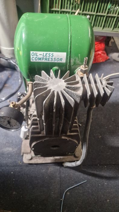 Kompresor stomatologiczny ekom