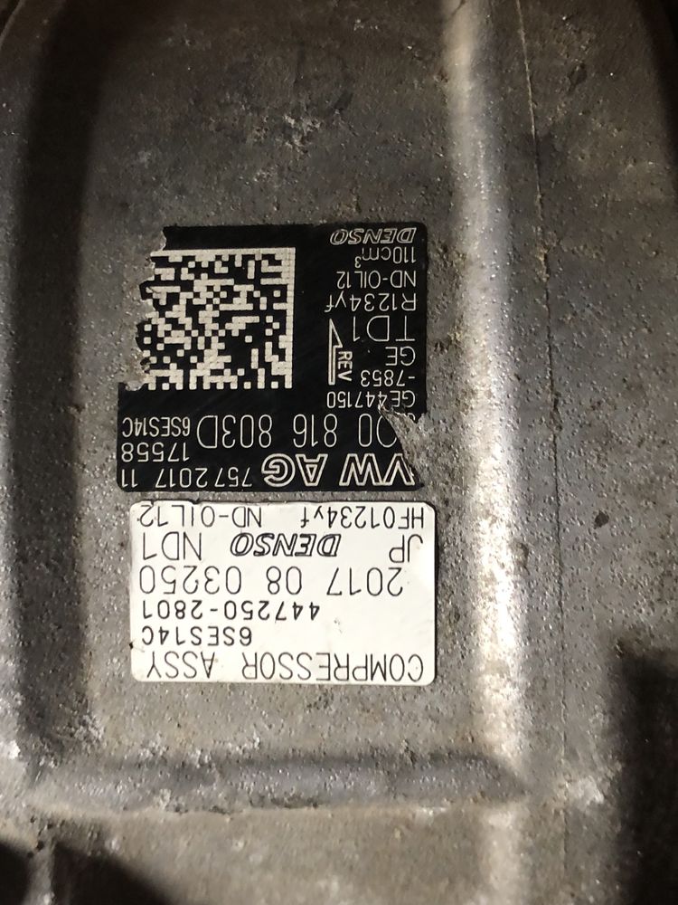 1K0820859NКомпрессор  5Q0816803D  5Q0820803D Skoda VW Seat