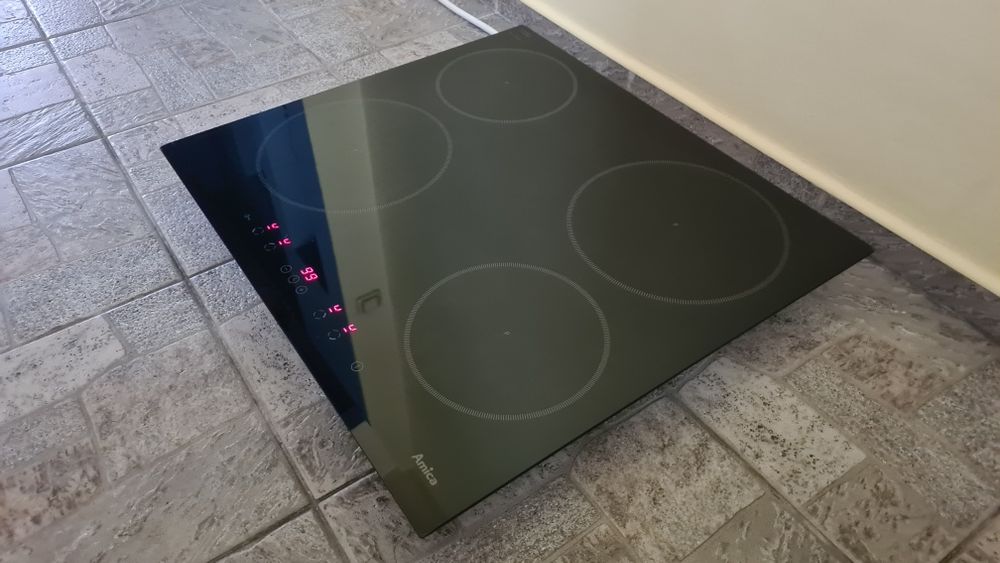 płyta indukcyjna Amica 100% sprawna wyświetlacz LCD Timer PowerBooster