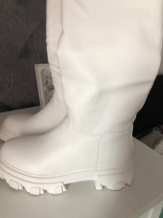 Kozaki trapery białe r.38