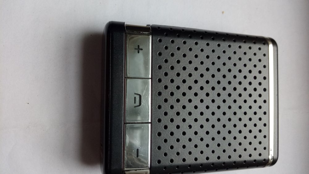Блютуз гарнитура, Nokia HF-300 ,автомобильная б/у.