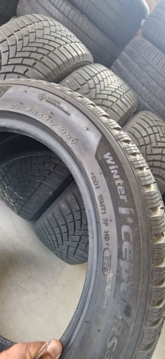 Зима 215 55 17 Bridgestone 2 шт пара резина шины з Німеччини