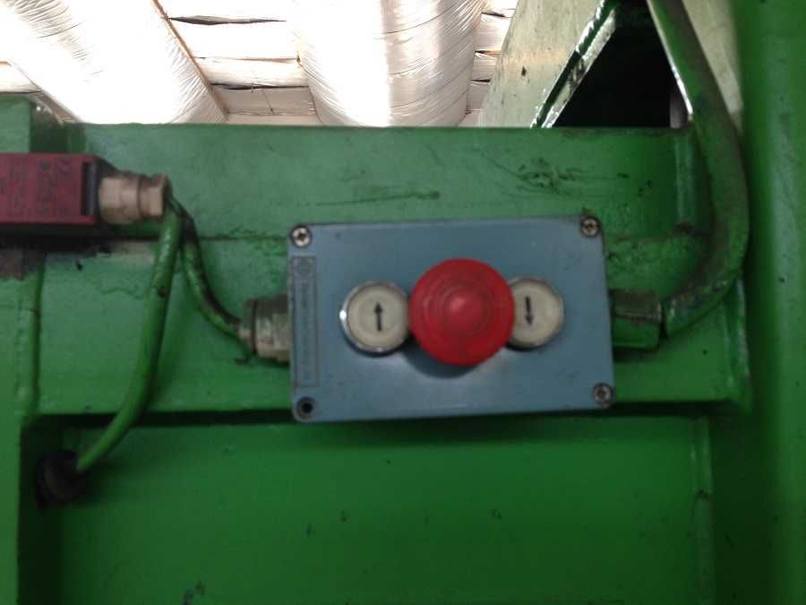 Mavipal | Prensa Enfardadeira SAM 20