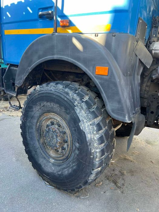 Лісовоз МАЗ  з навантажувачем Атлант до 2т.