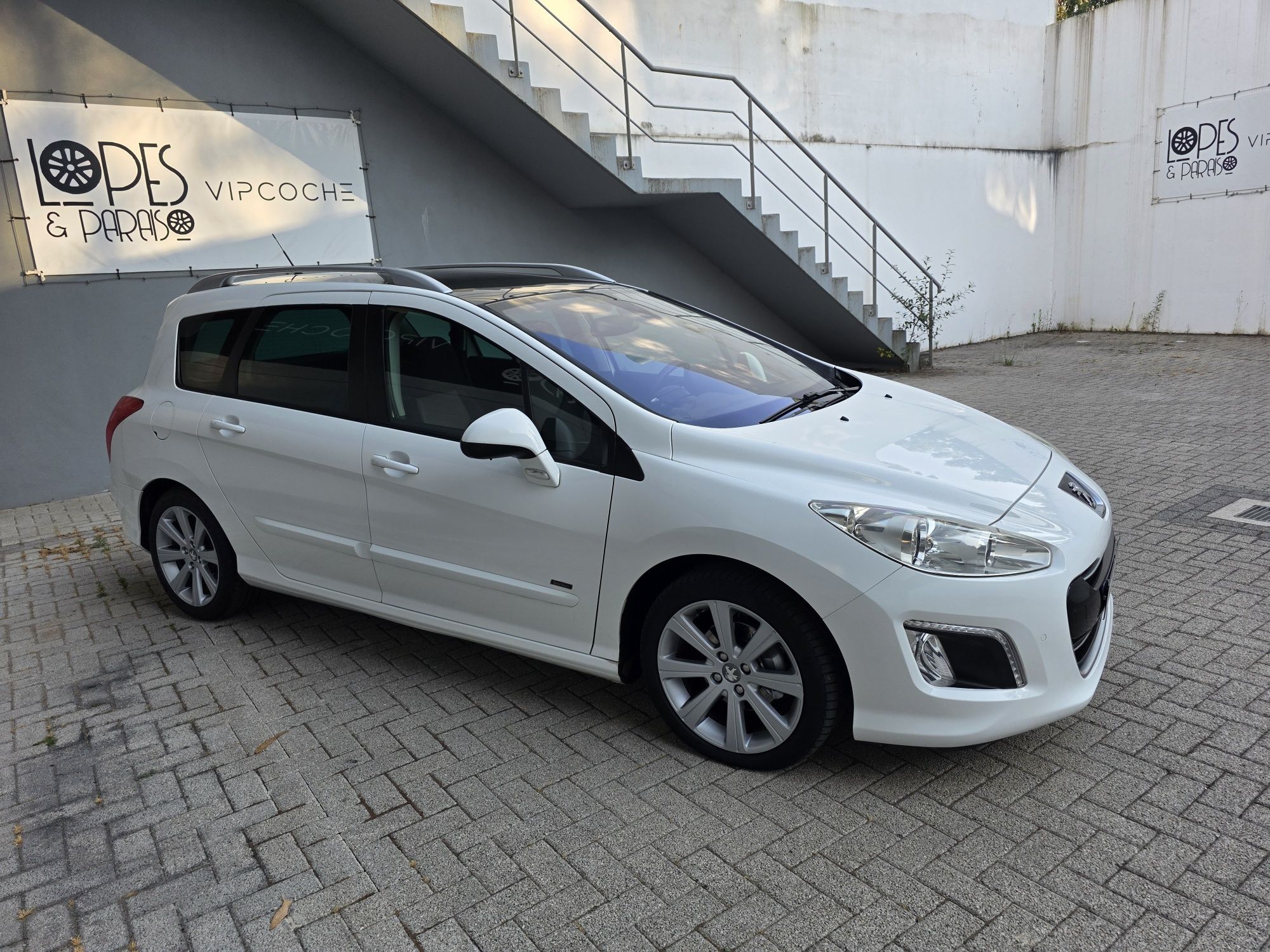 Peugeot 308SW SPORT 1.6HDI 110CV Tecto Panorâmico - 100 mil kms