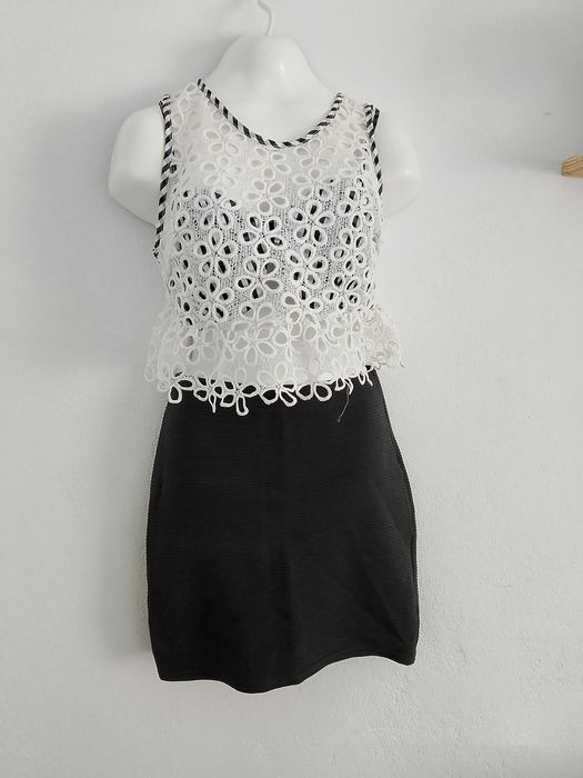 Zestaw bluzeczka z spódnicą