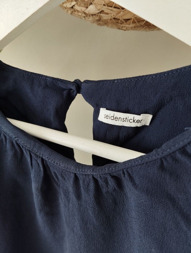 Granatowa, elegancka bluzka z grubej wiskozy, koszulowa, premium r.XL