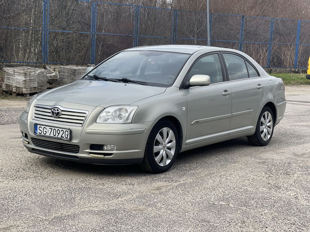 Toyota Avensis 2.0 Benzyna, Klima, Zadbany, Długie Opłaty!