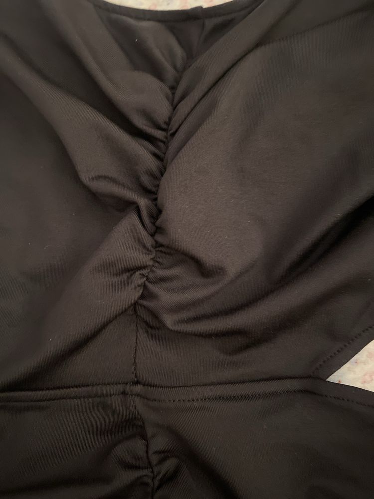 Vestido cai cai com abertura