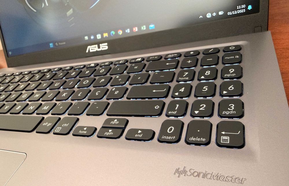 Asus F515J 15.6"FullHD|i7-1065G7 Quad Core|20Gb Ram|Ssd Nvme 512Gb|