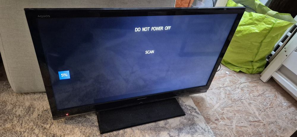 Telewizor sharp 32"- sprawny, używany 
Telewizor Sharp 32” – sprawny,