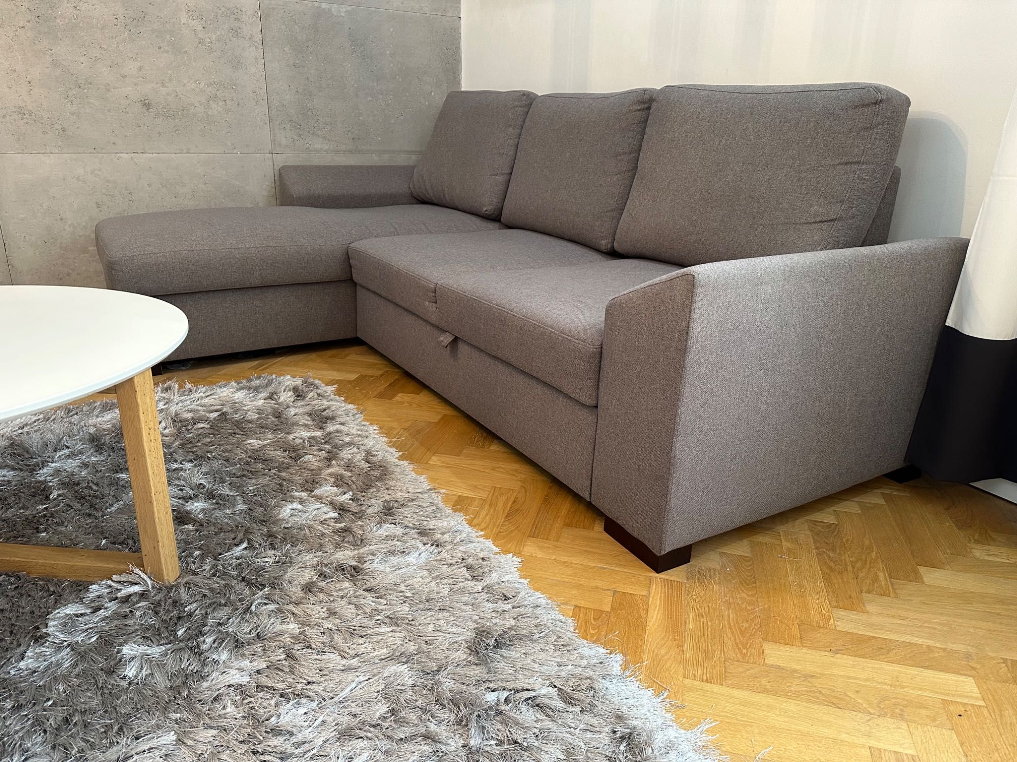 Sprzedam narożnik z funkcją spania - szary, rozkadany