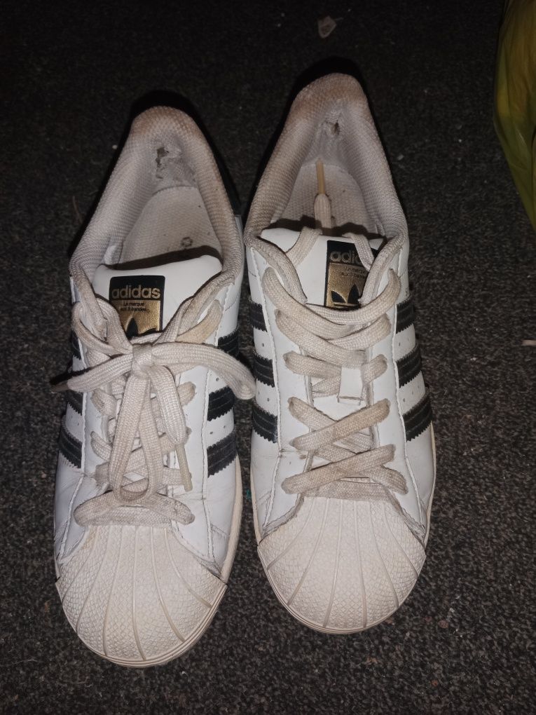Buty damskie sportowe