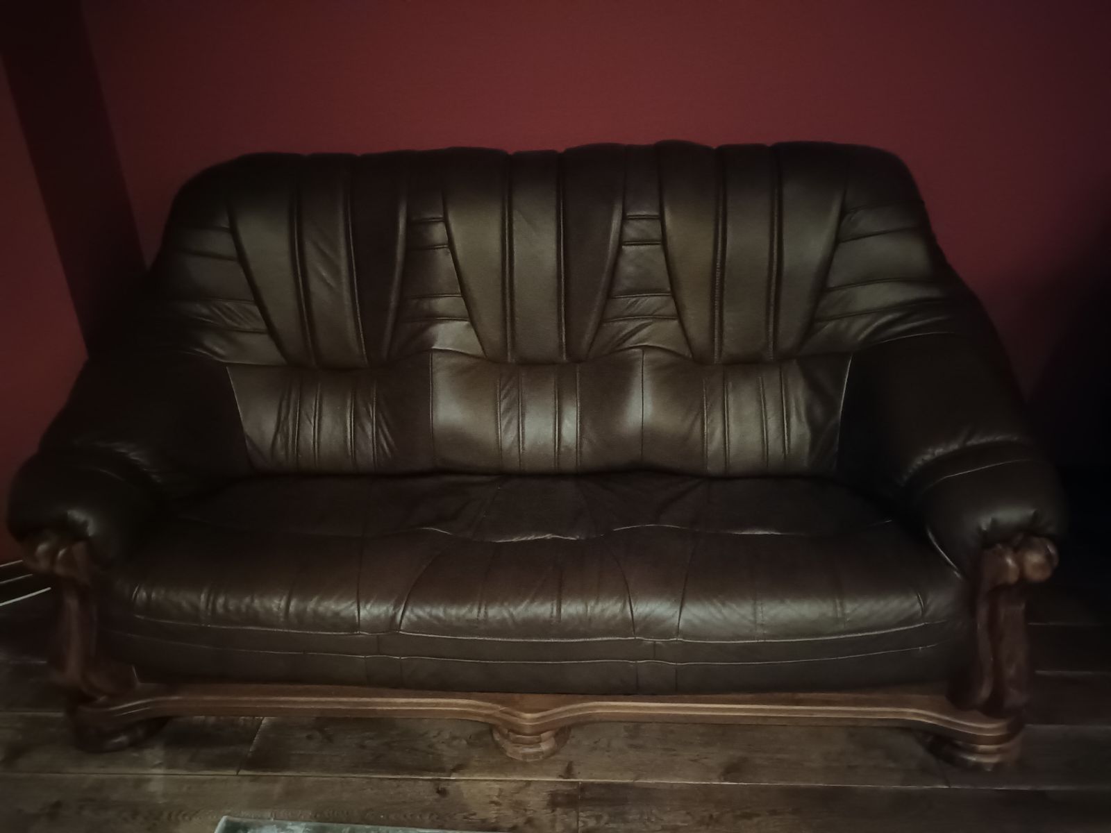 Meble drewniane komoda stół kanapa fotel