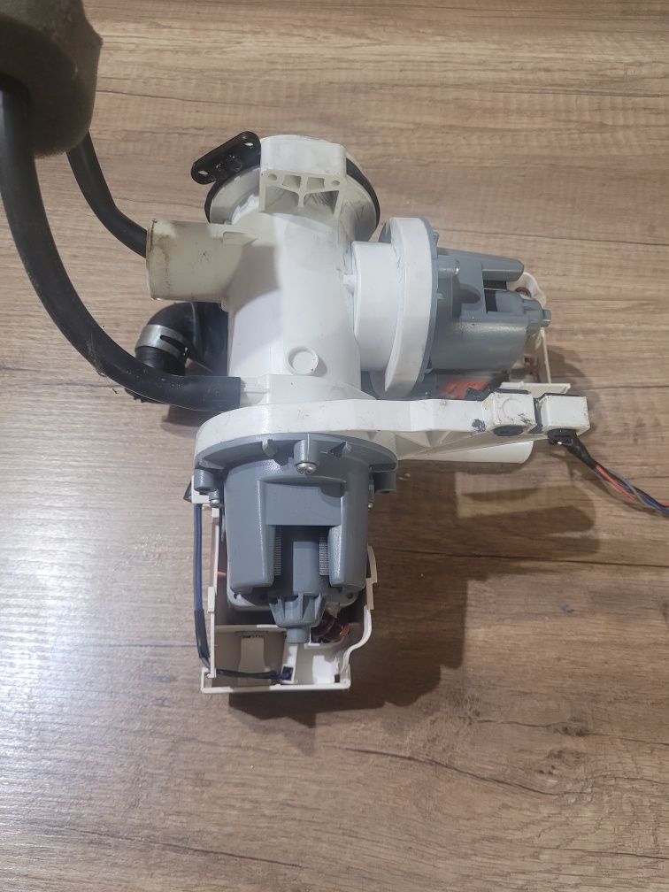 Pompa pralki samsung slim WF60F4EWOW