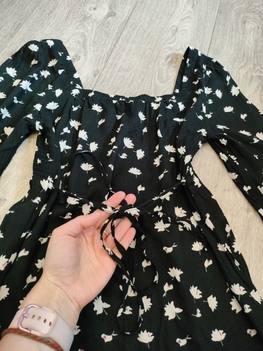 Жіноча сукня  в квітковий принт, плаття