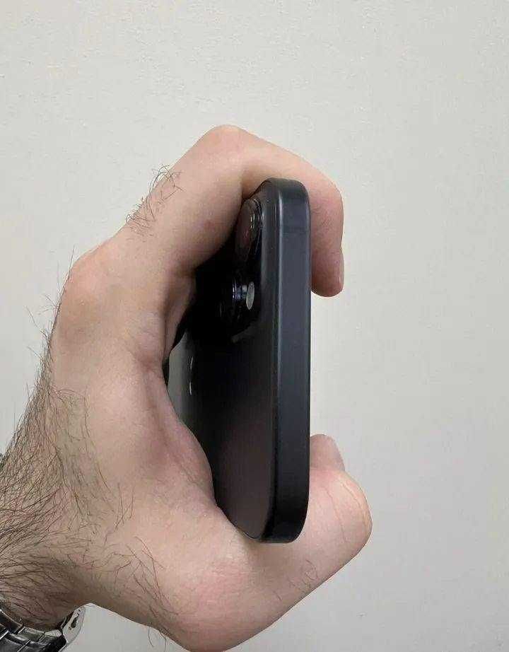 iPhone 15 Plus 128 GB