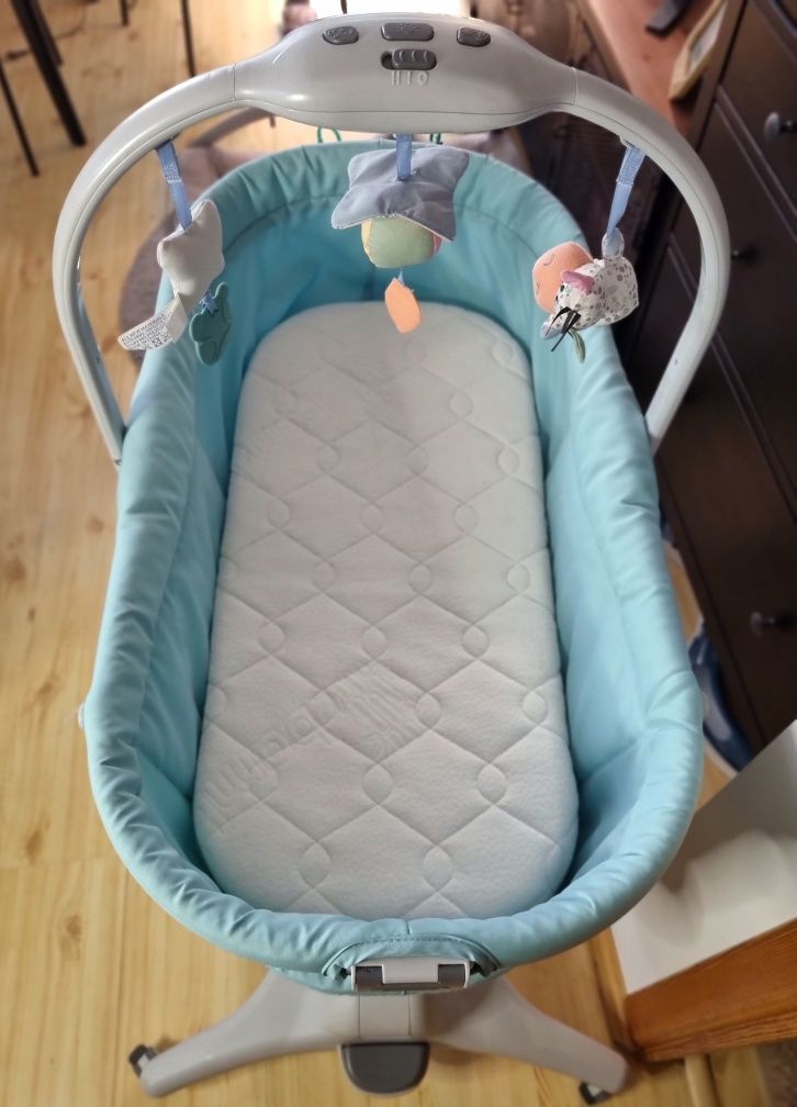 Łóżeczko mobilne mini dostawne Chicco Baby Hug 4w1 aquarelle fotelik