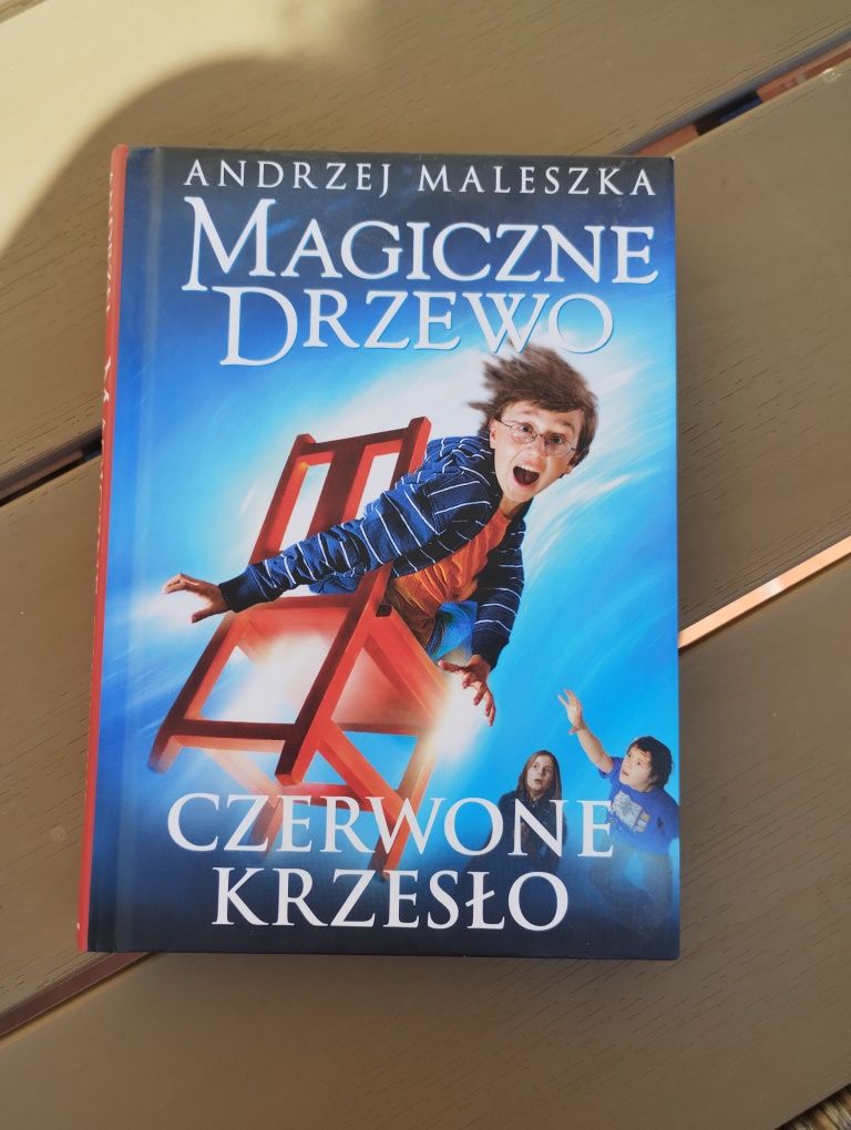 Czerwone krzesło Andrzeja Maleszki