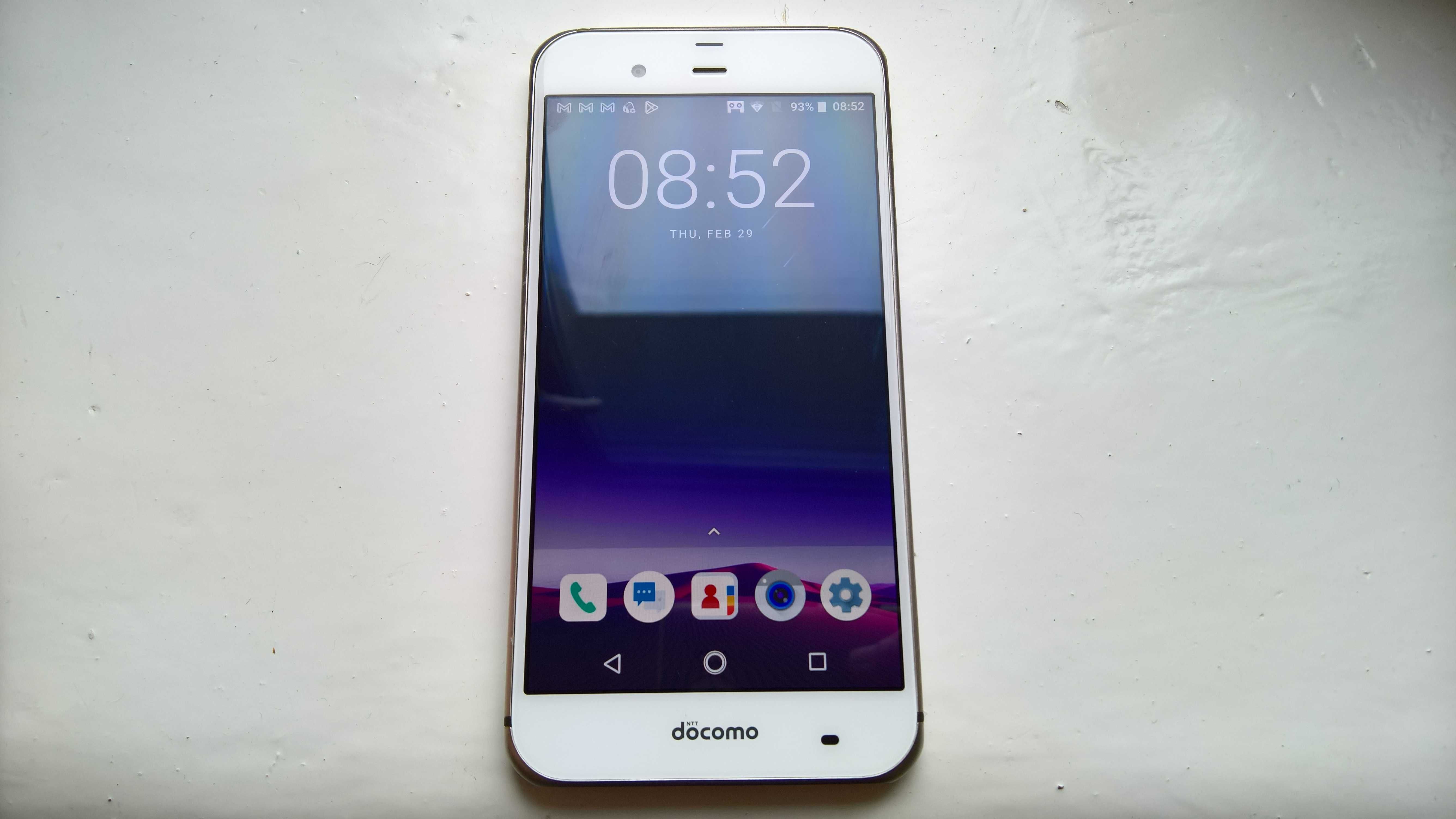 Sharp (Docomo) Aquos Zeta SH-04H, 60 Гц, протиударний, добрий стан.