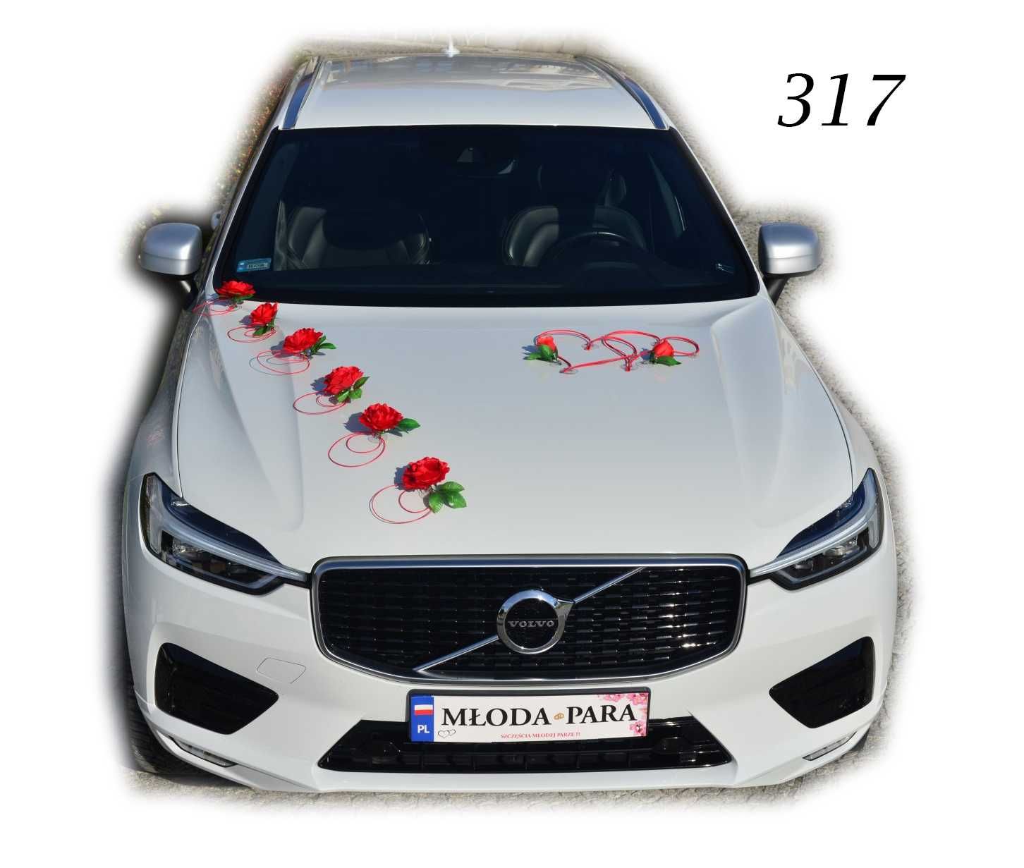Czerwona dekoracja na biały samochód auto do ślubu Nr 317