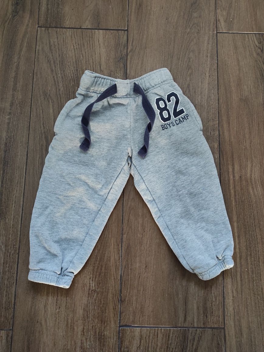 Spodnie dresowe Siwe 86 na 92 Kupili Lidl