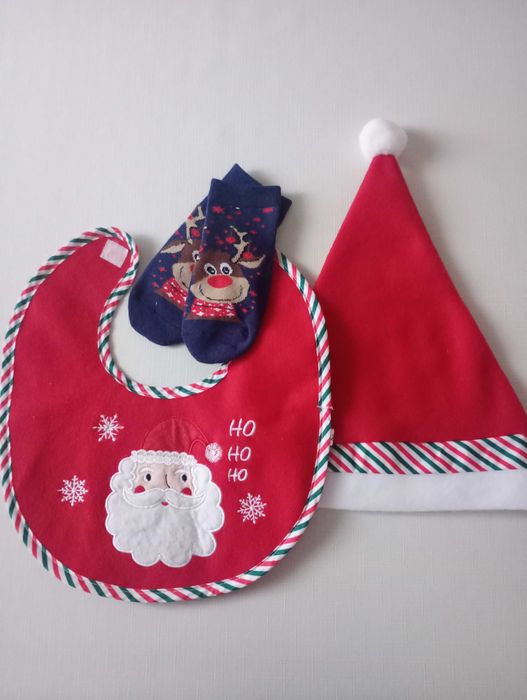 Czapka śliniaczek skarpetki niemowlęce nowe