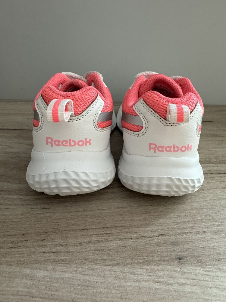 Кросівки для дівчинки Reebok