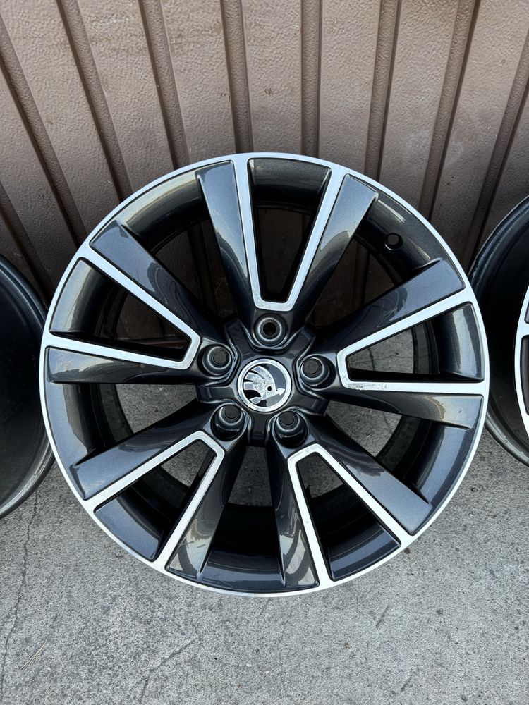 Felgi skoda superb octavia karoq kodiaq 17” 7” ET45