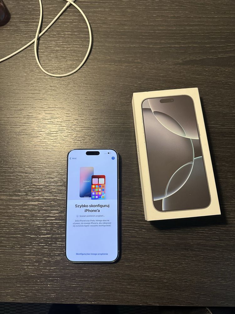 Iphone 16 pro max Biały