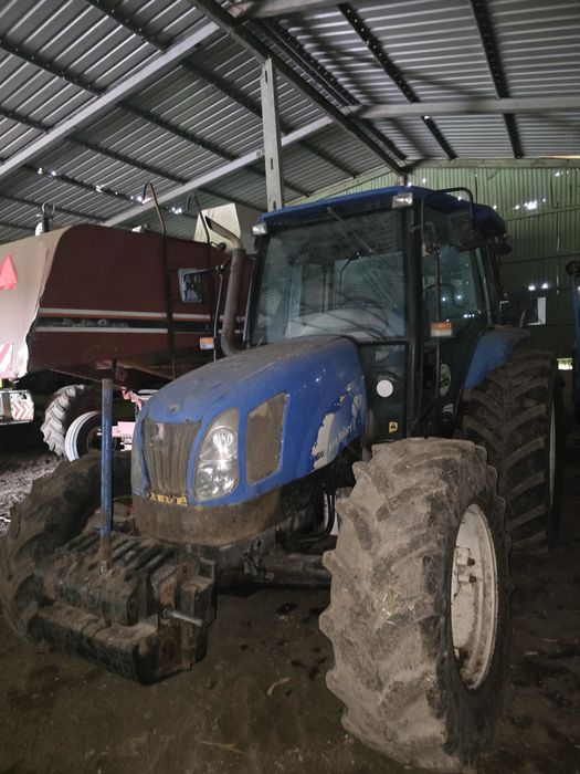 New holland tl100a