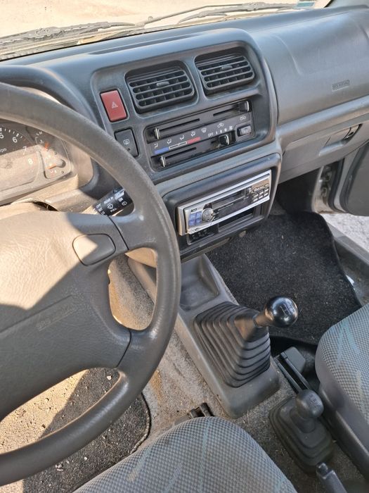 Suzuki jimny 2001 1.3 benzyna 4x4 140tys km