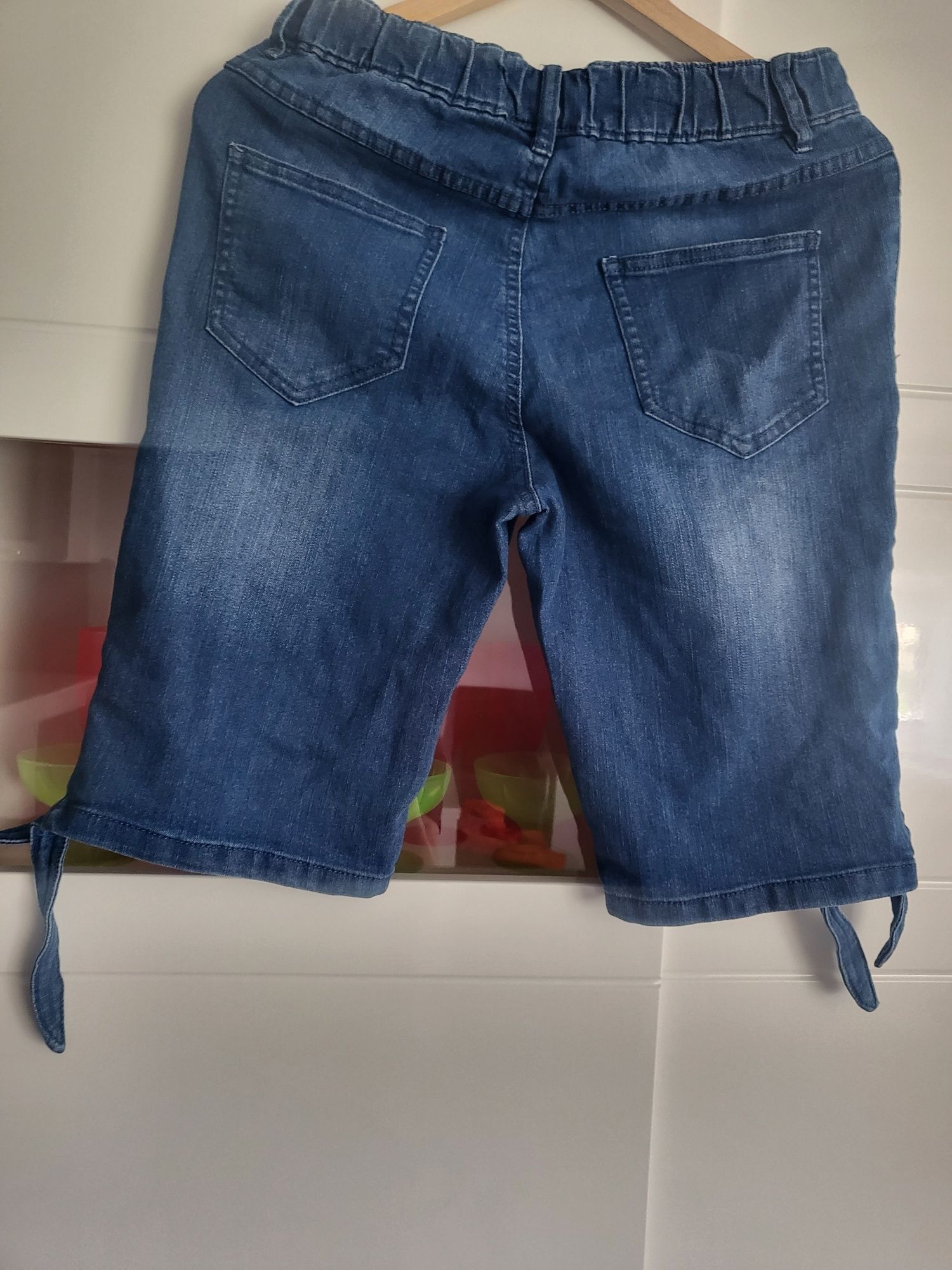 Spodenki jeansowe Bonprix 40