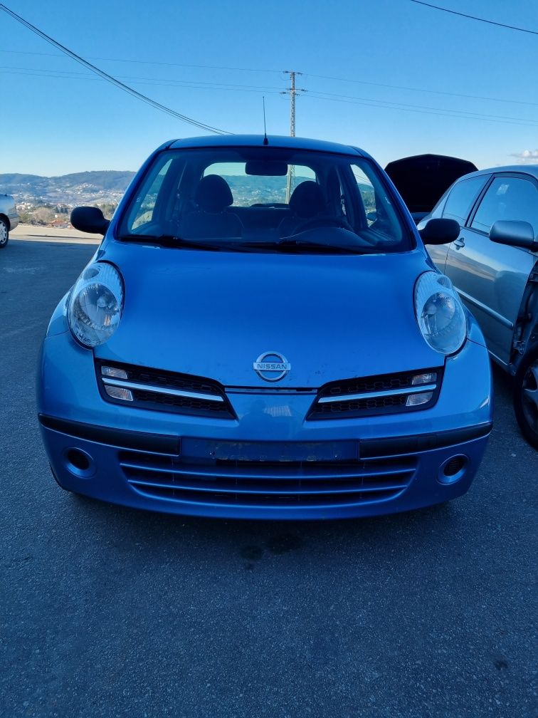 Nissan Micra 1.5 DCi de 2006 para peças.