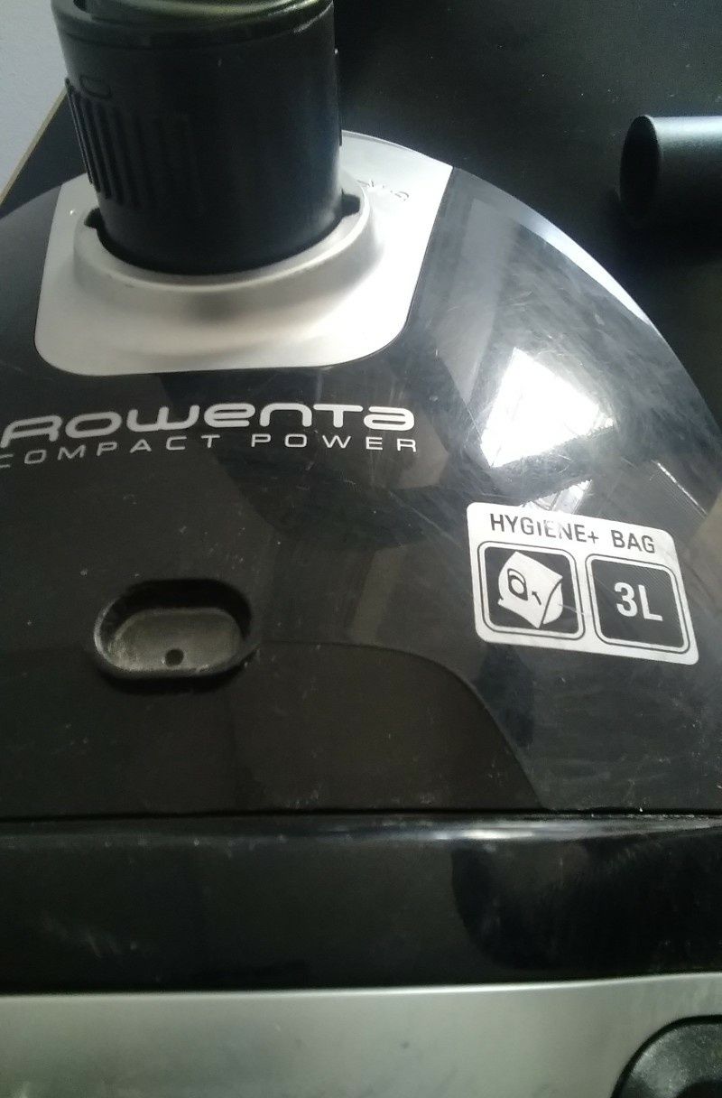 Aspirador de saco Rowenta 3AAA