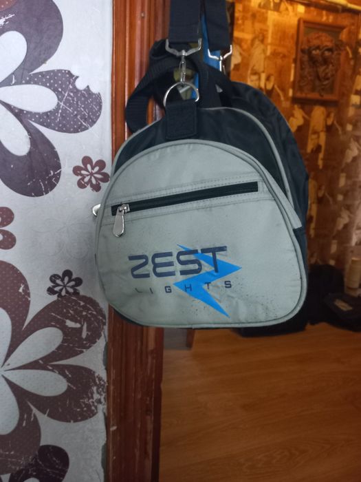 Сумка на колесах, дорожня  спортивна сумка.