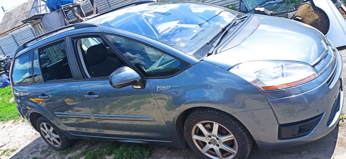Сиденья, салон C4 Grand Picasso, разборка шрот Citroen Peugeot