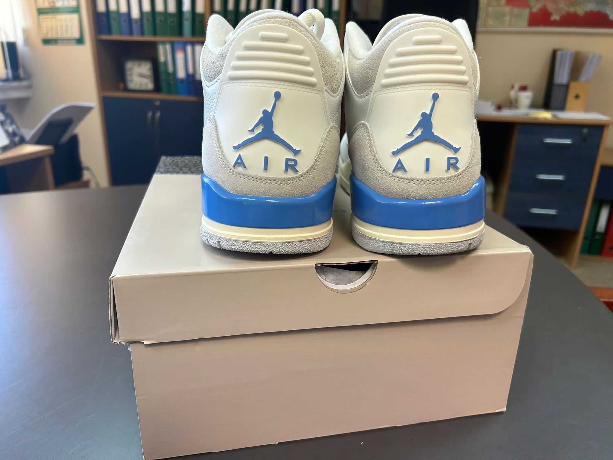 Air Jordan 3 Retro "Lucky Shorts"