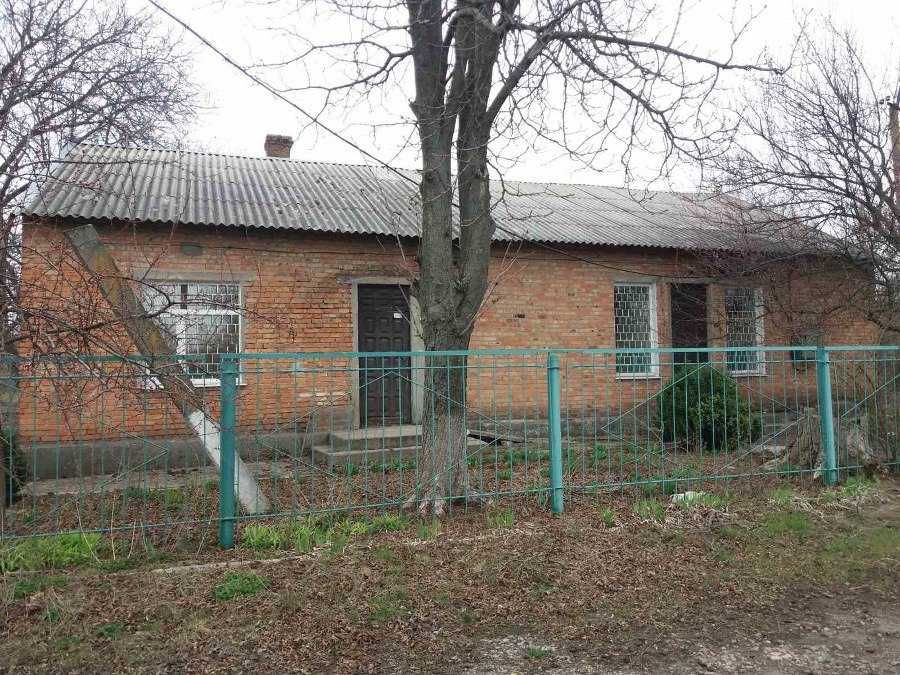 Комерційне приміщення 128м2 + гараж. 16 кВт, газ, вода. Ділянка 26 сот