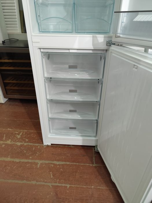 Lodówko-zamrażarka Miele 2m.