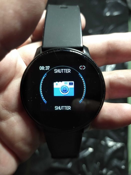 Smartwatch SF Plus.