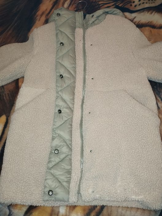 Куртка для дівчинки з шерпи фірми ZARA