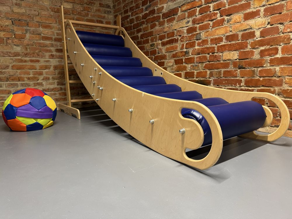 Zjezdzalnia dla dzieci rolkowa rehabilitacyjna system Climb System