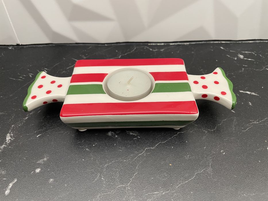 Swiecznik swiąteczny cukierek