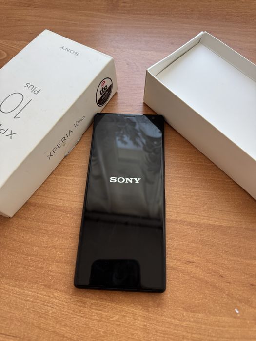 SONY xperia 10 plus