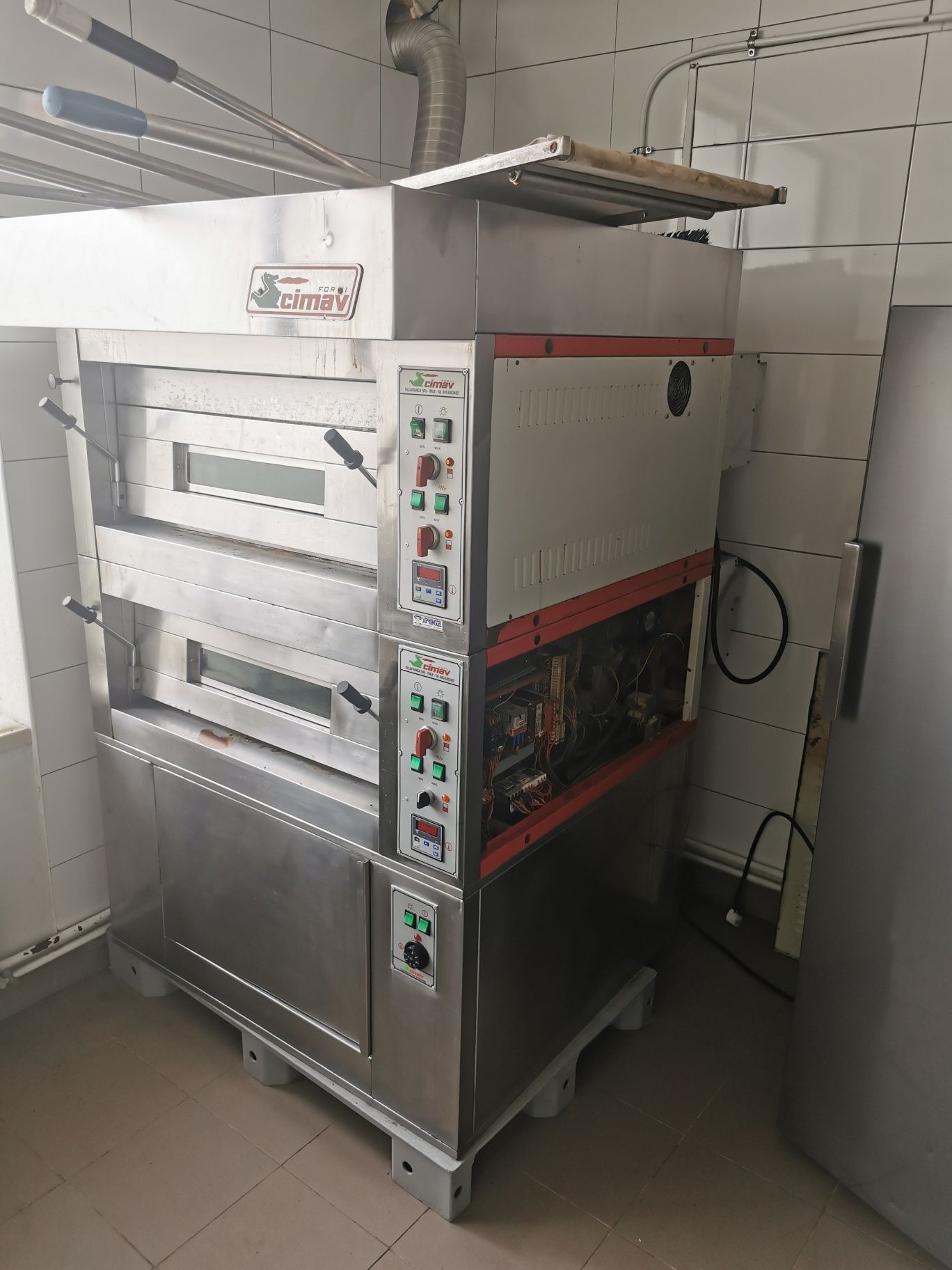Forno de padaria c/estufa