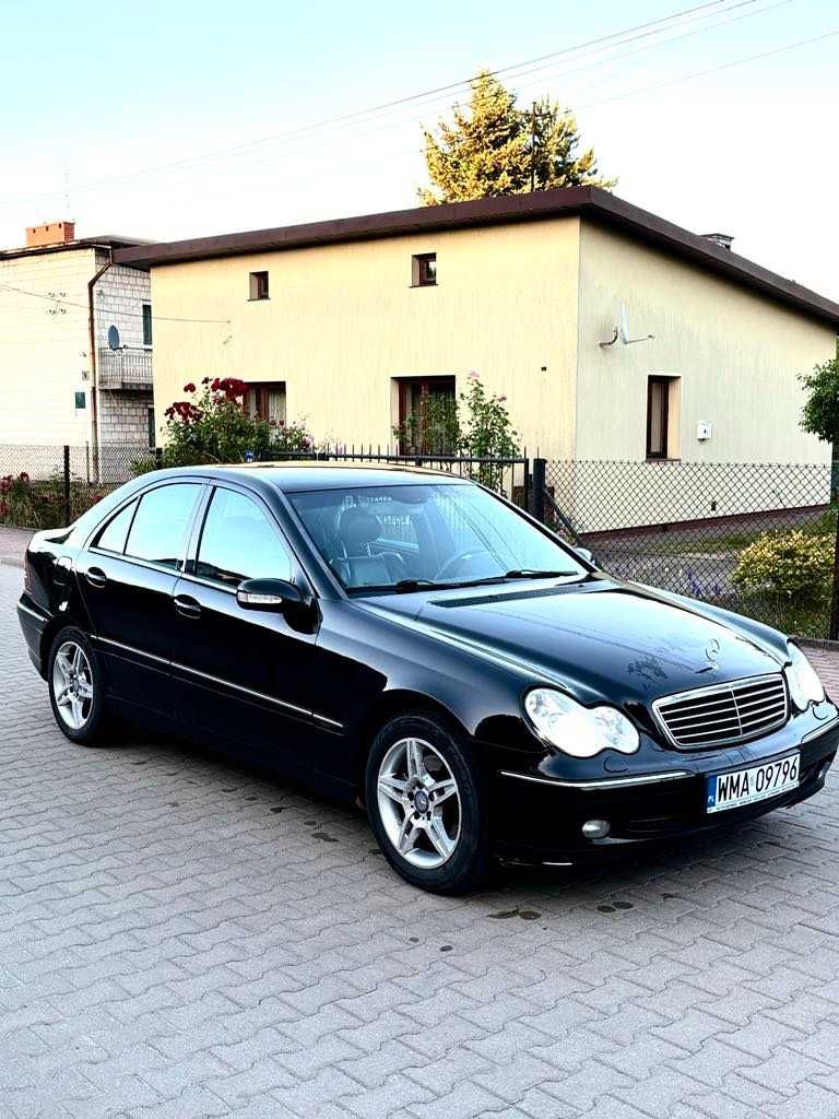 Mercedes-Benz C270 CDI (2001)