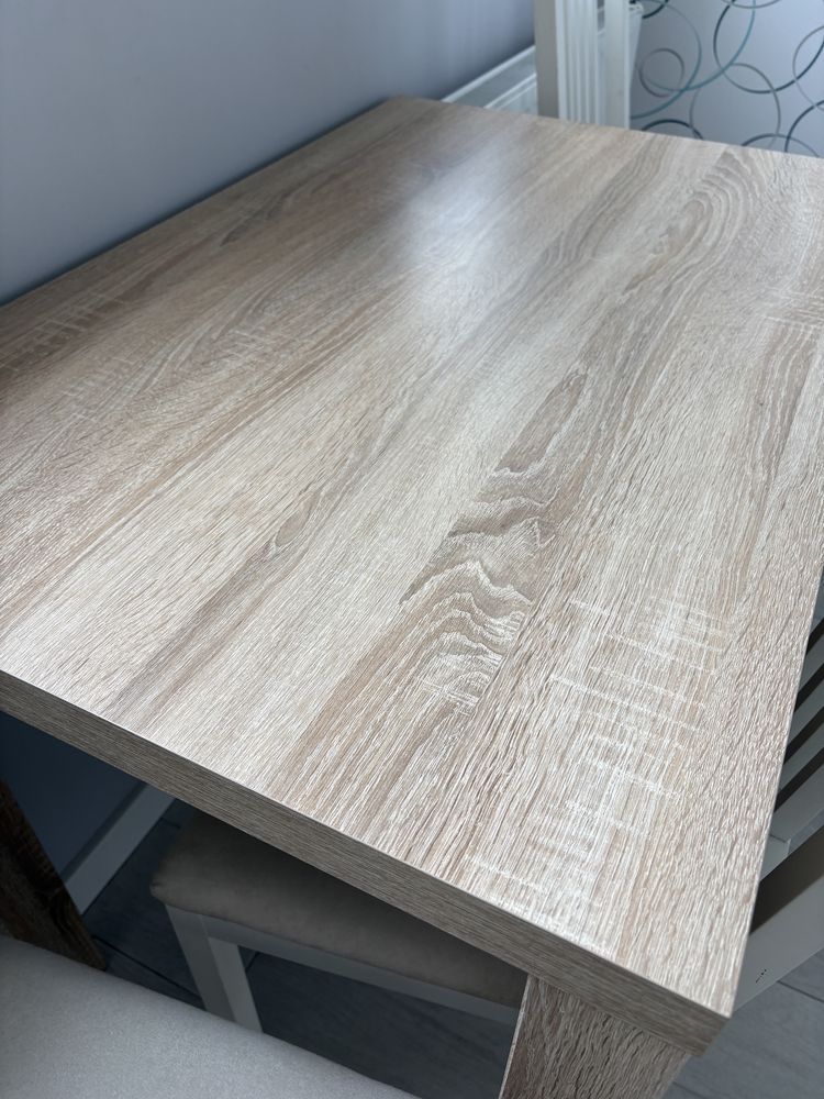 Stoł z krzesłami ikea