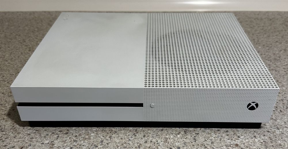 Konsola Xbox One S 500GB